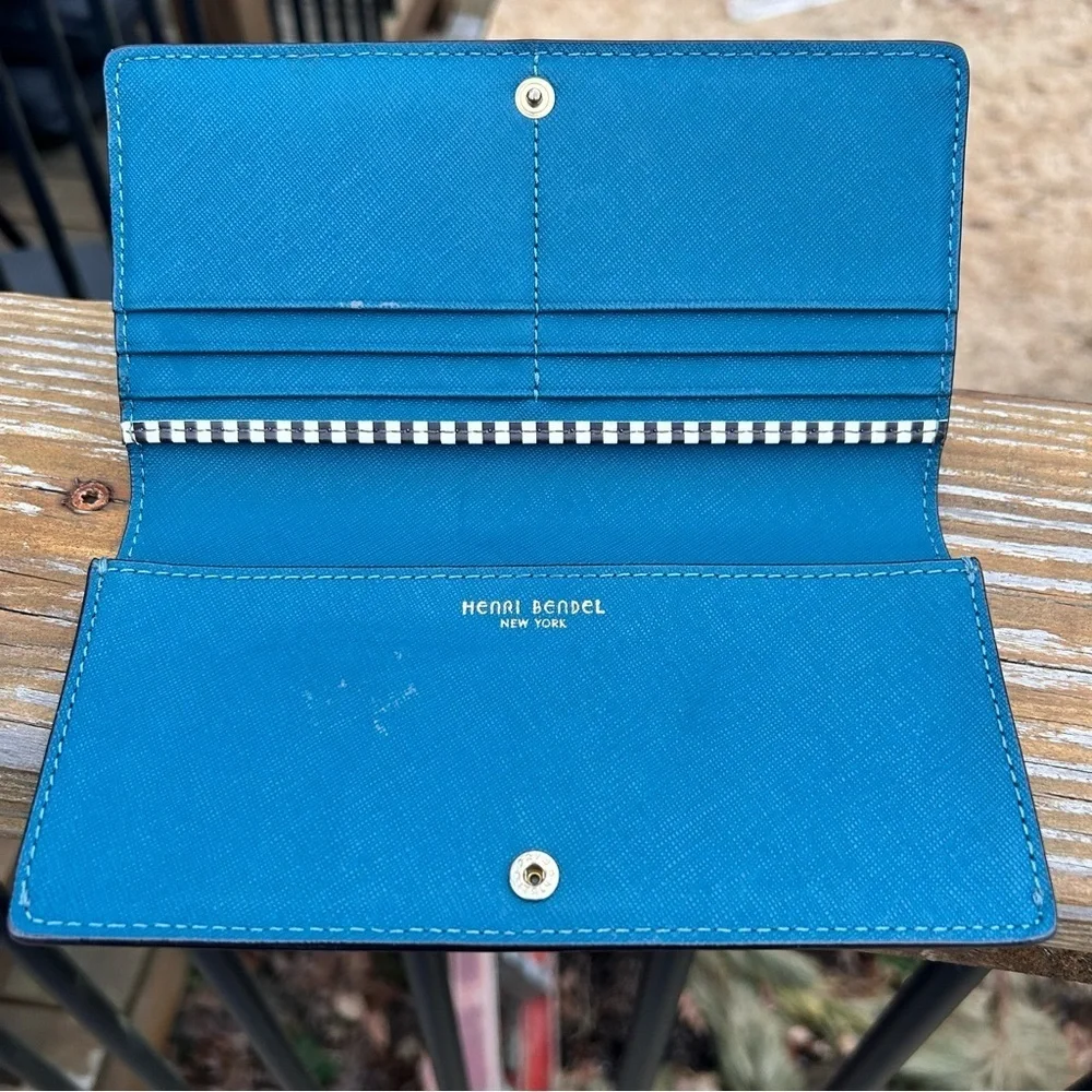 henri bendel chic teal